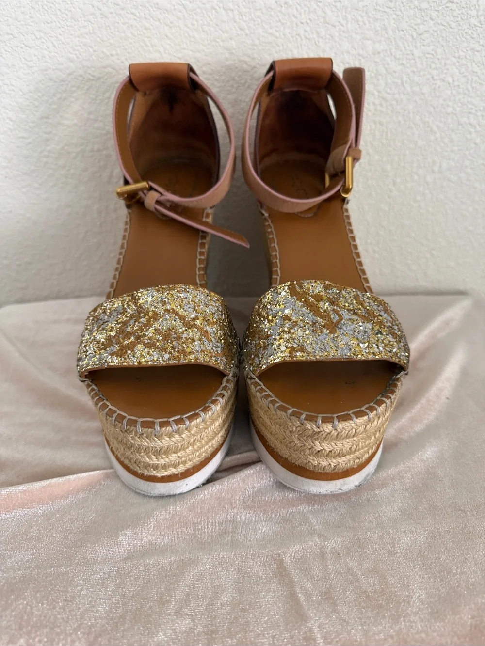 See By Chloé Tan Espadrille Wedge Sandals with Multi Gold Glitter w/Strap size 8